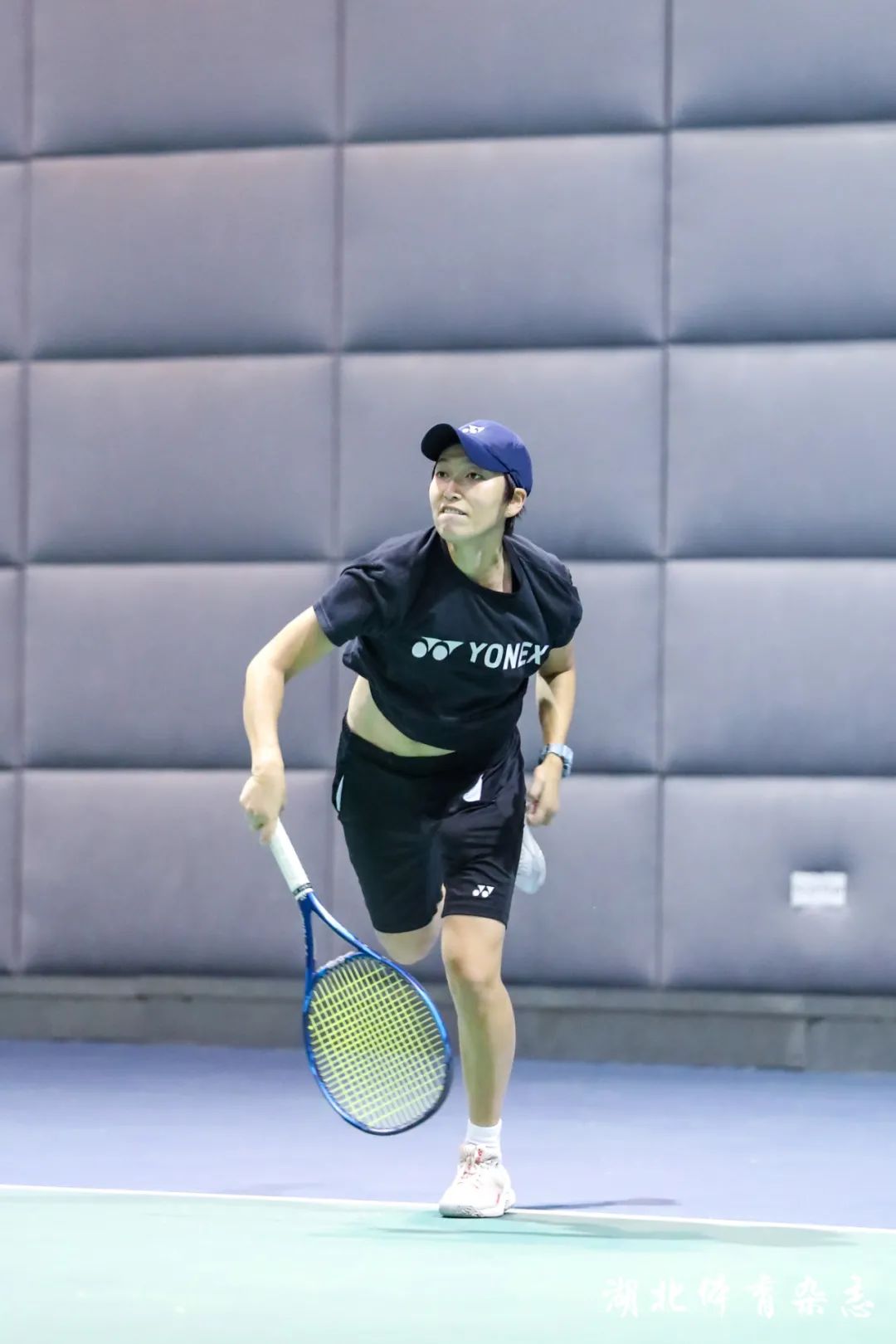 和不懈的逼 和不懈的逼