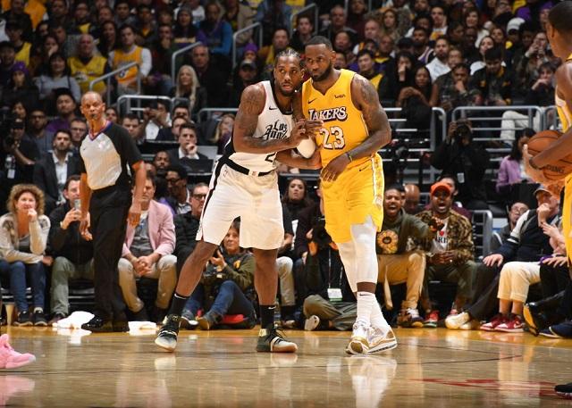 他常通过抱 他常通过抱